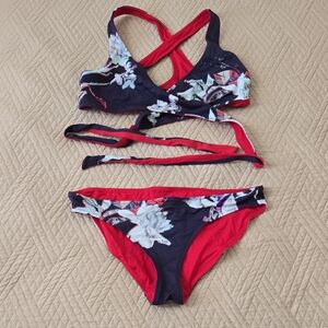 Athleta Reversible Bikini Wrap Red Purple Floral